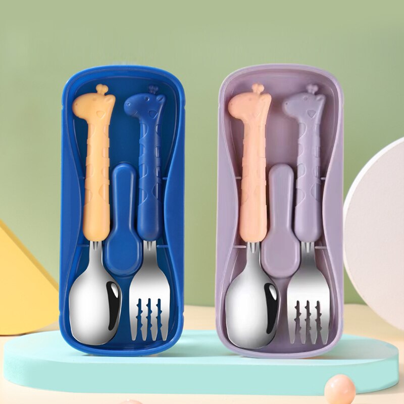 قطعتان من أدوات المائدة للأطفا - مراجعة Baby Food Utensils وسعره