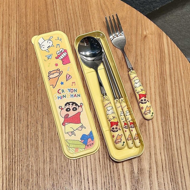 مجموعة أدوات مائدة محمولة من ا - مراجعة Weaning Spoon Set وسعره
