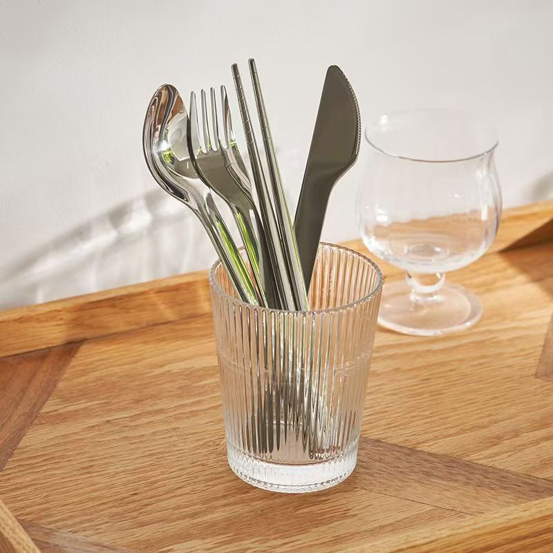 مجموعة أدوات المائدة المحمولة  - مراجعة Weaning Spoon Set وسعره
