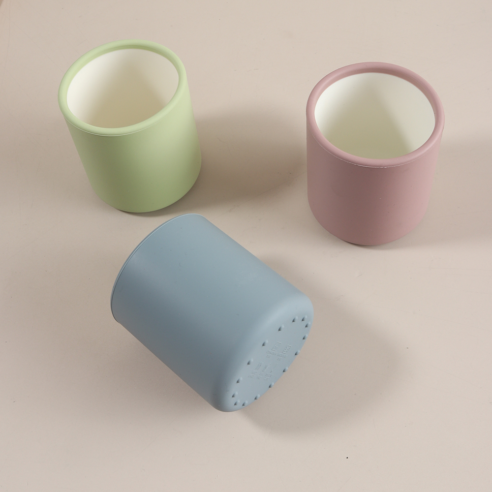 كوب تدريب سيليكون للأطفال مخصص - مراجعة Baby Food Utensils وسعره