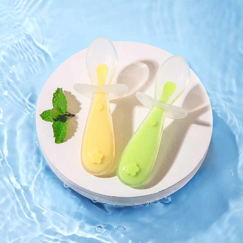 ملعقة سيليكون للأطفال، معجون أ - مراجعة Baby Food Dispensing Spoon وسعره